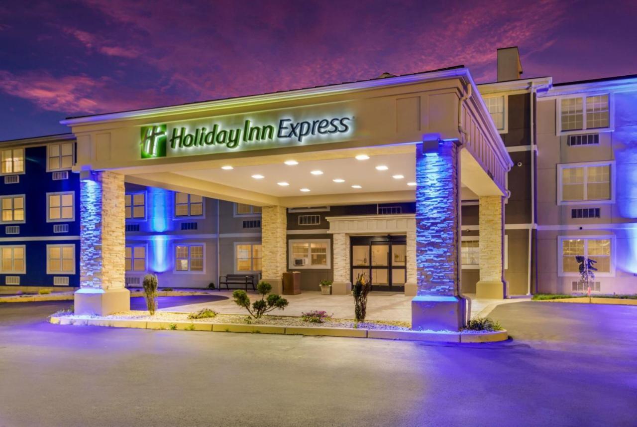 Holiday Inn Express - Plymouth By Ihg Bagian luar foto