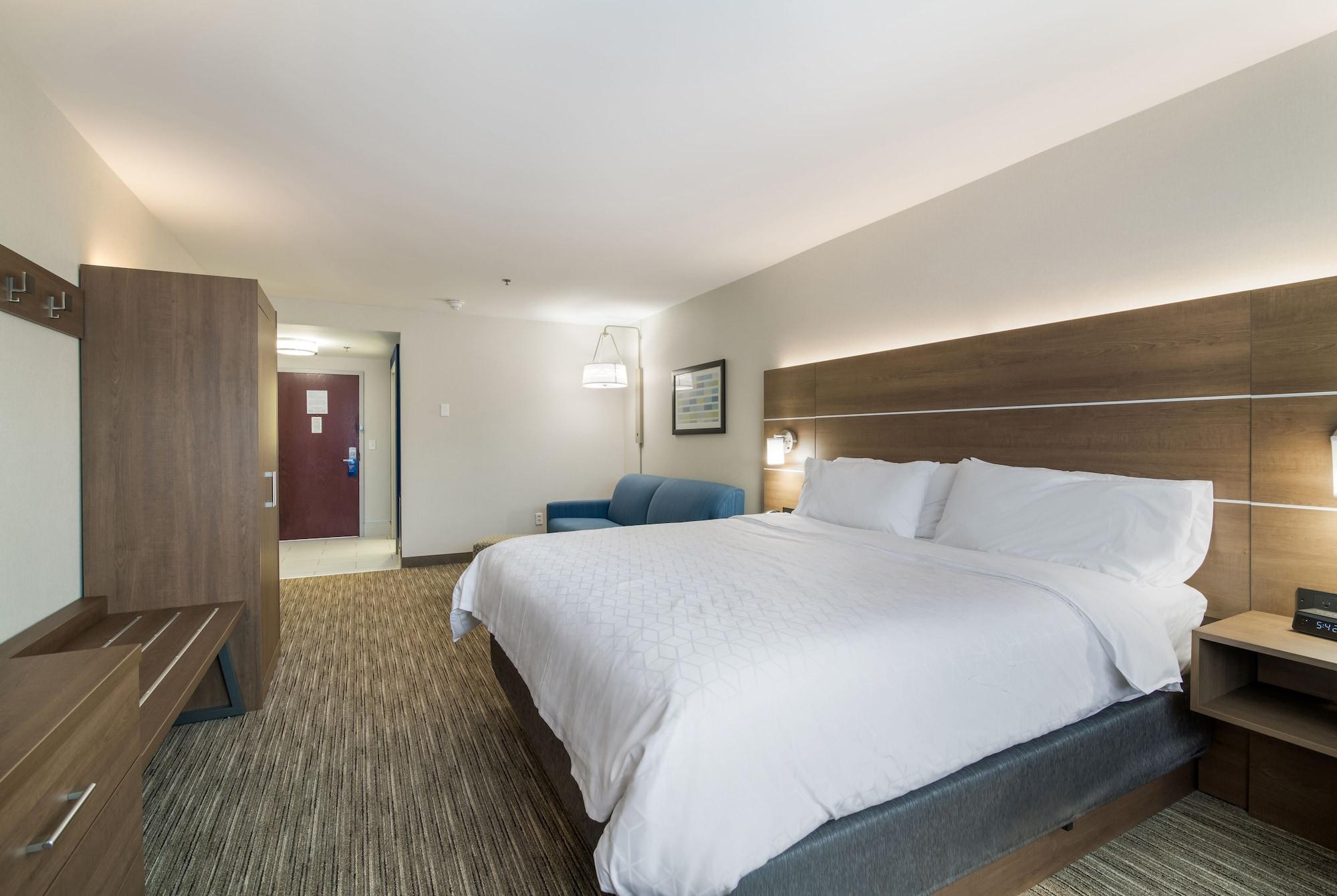 Holiday Inn Express - Plymouth By Ihg Bagian luar foto