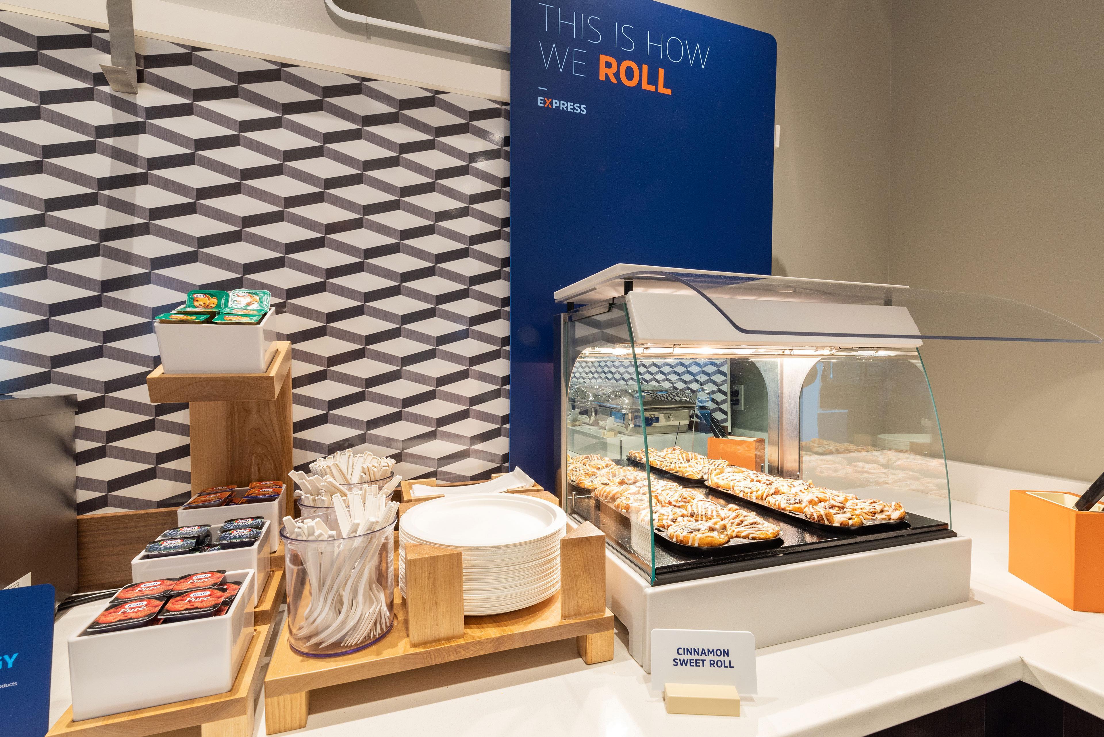 Holiday Inn Express - Plymouth By Ihg Bagian luar foto