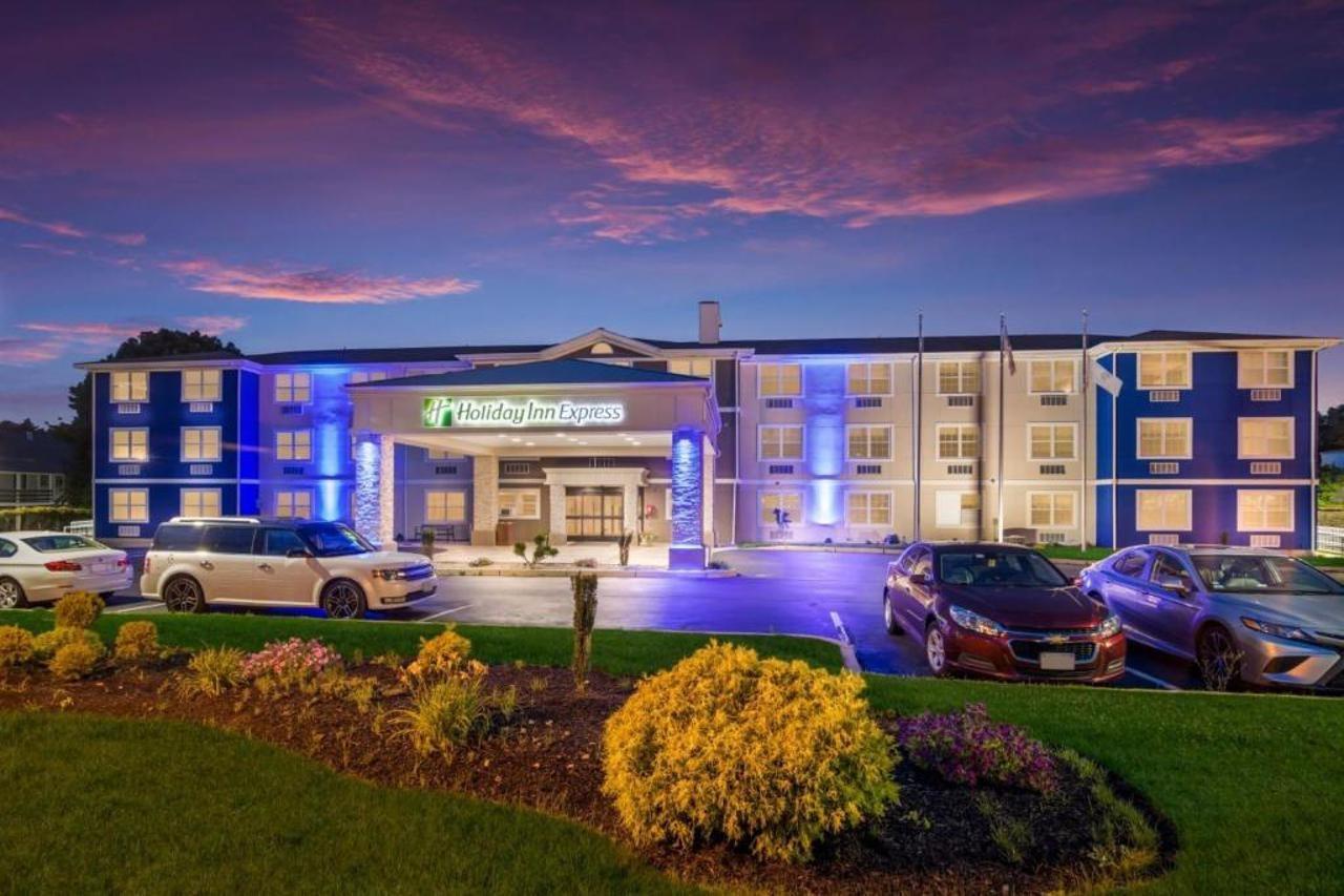 Holiday Inn Express - Plymouth By Ihg Bagian luar foto
